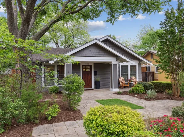 812 N Winnetka Ave, Dallas, TX 75208