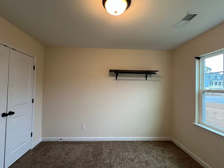 310 Landon Ln — Photo 15