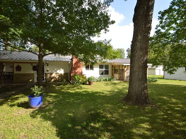 169 Littlefield Dr, East Tawakoni, TX 75472