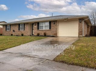 5209 Pitcairn Rd, Dayton, OH 45424