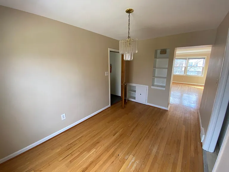 21737 Snow Ave #J3 — Photo 5