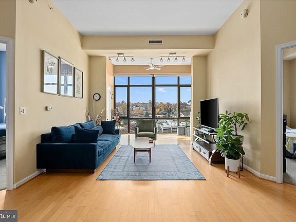 3rd image of 2720 S Arlington Mill Dr Unit 1107