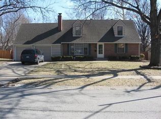 4905 N College Ave, Kansas City, MO 64119