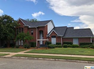 801 Santa Fe, Victoria, TX 77904