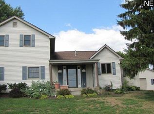 4870 S Hametown Rd, Barberton, OH 44203