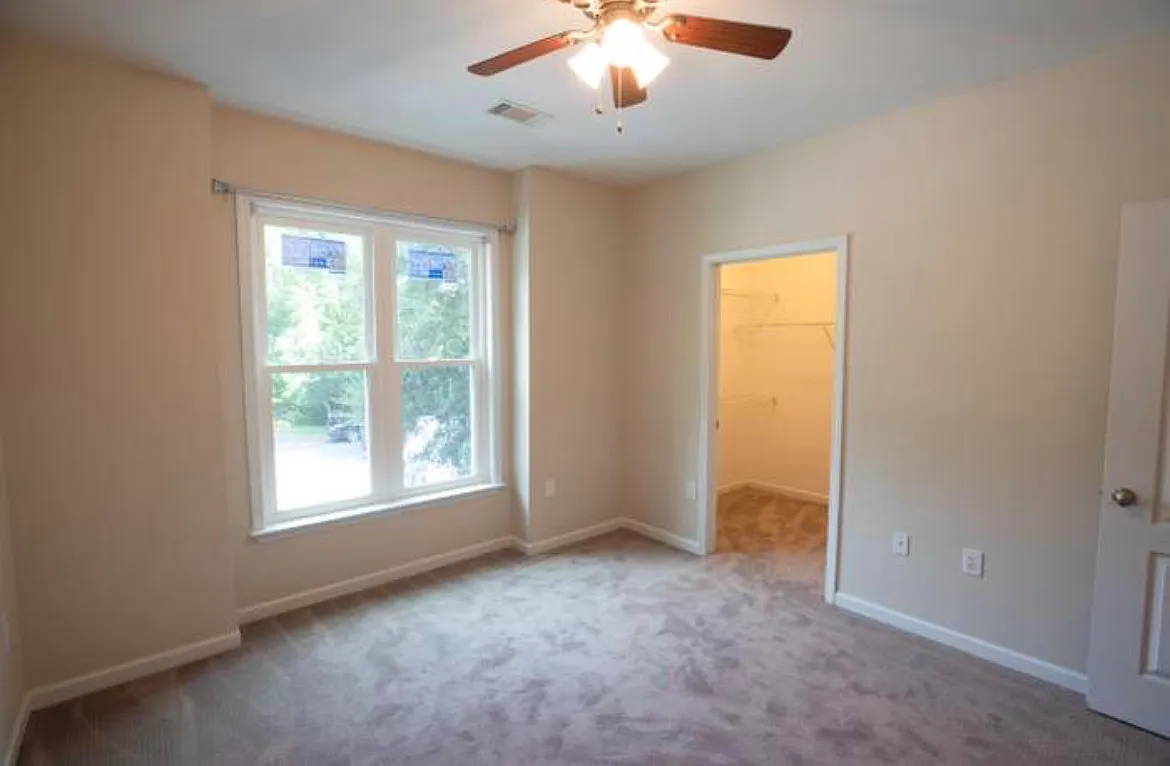 2623 Egret Crest Ln — Photo 4