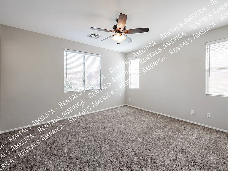16926 W Nottingham Way — Photo 14