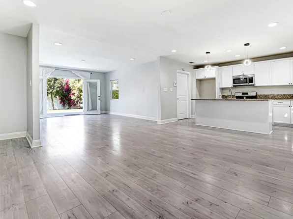 6659 Zelzah Ave, Reseda, CA 91335