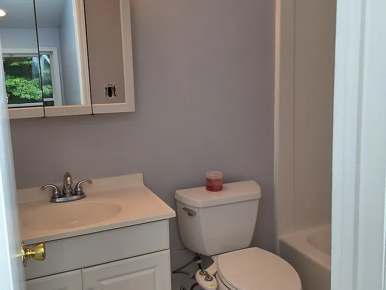 64 Washington Ave #B — Photo 14