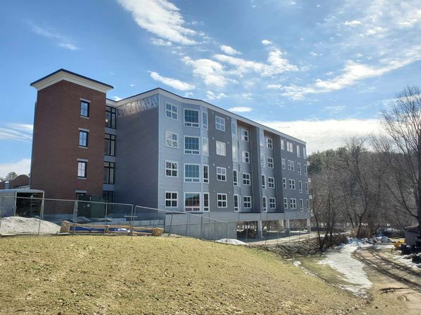 195 Mechanic St #407