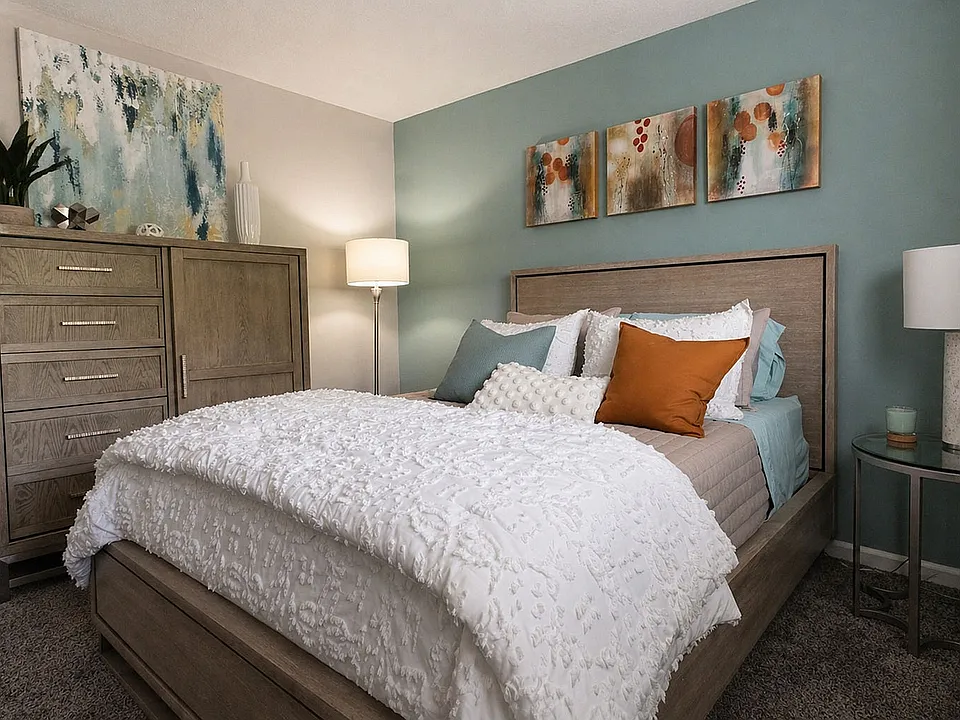 Cozy bedroom with carpet