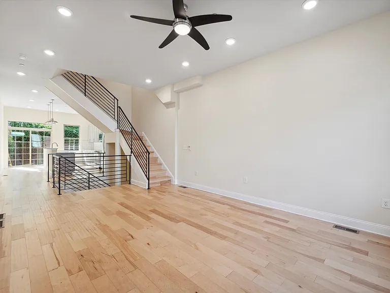 RM Development — Photo 23