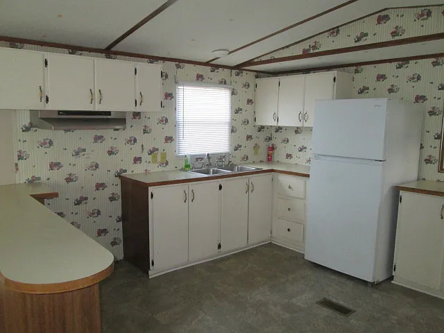25 Old Halifax Rd — Photo 34