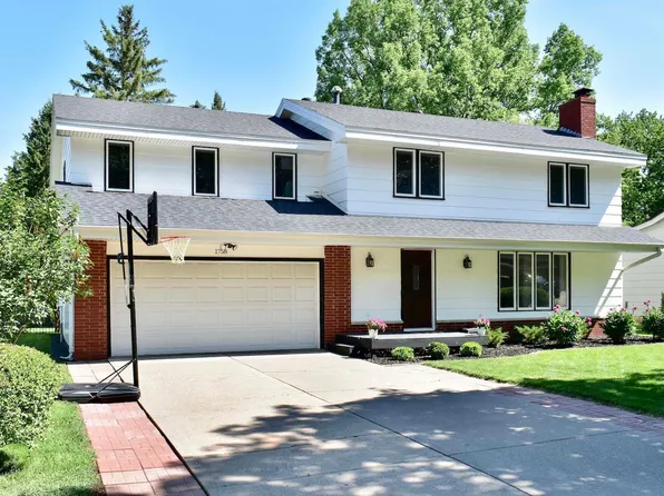 1758 Edgewood Rd, Winona, MN 55987
