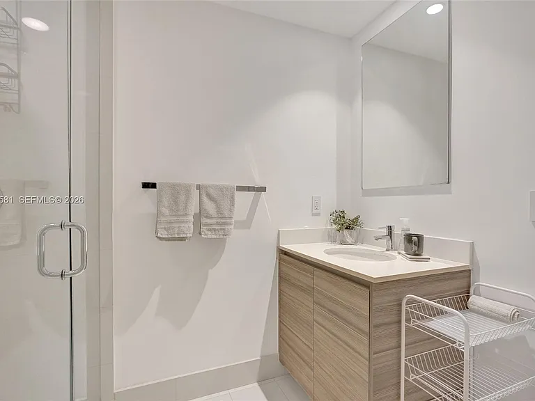 121 NE 34th St #2310 — Photo 27