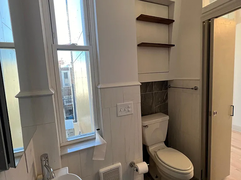 2019 S Beechwood St #2 — Photo 41