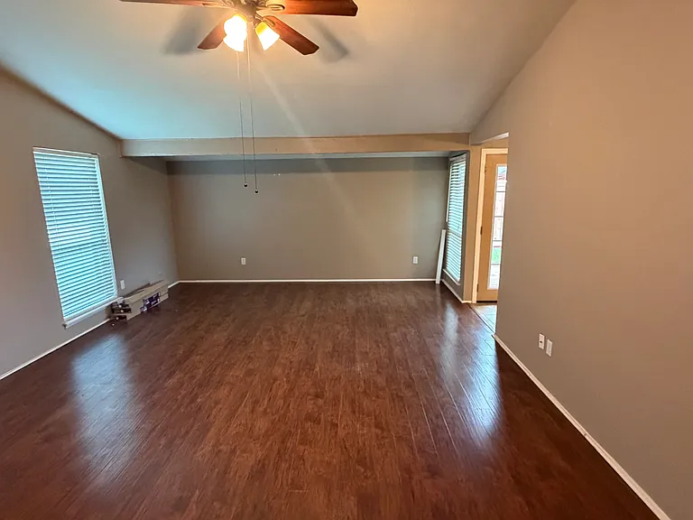 5149 Bartlett Dr — Photo 15