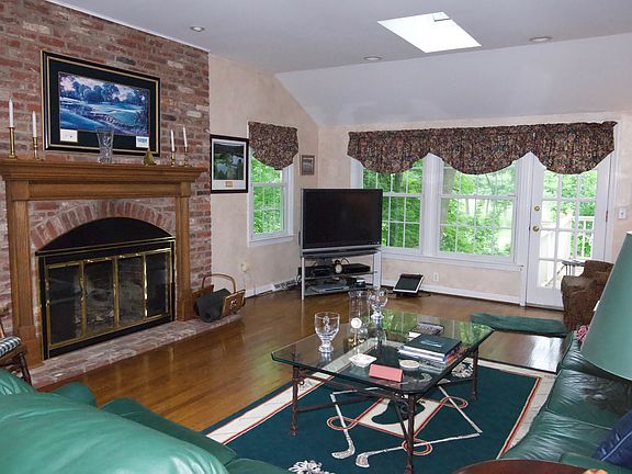 Family Room w/Skylights