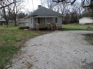 309 Carr St, Osawatomie, KS 66064