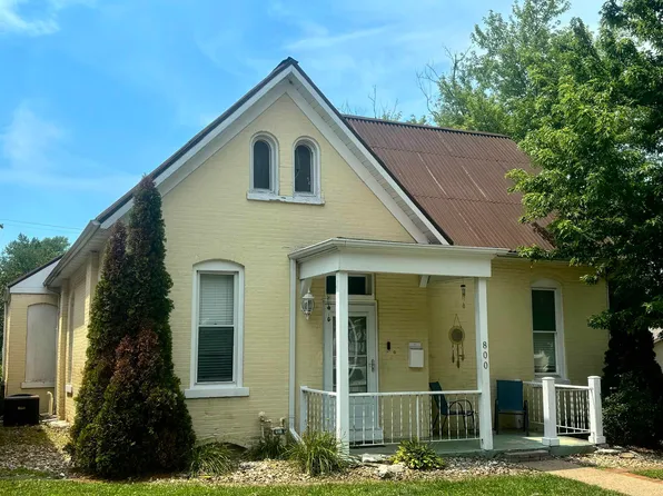 800 S 13th St, Quincy, IL 62301