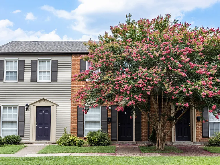 Residence at Brookside — Photo 8