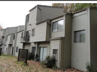 38415 North Ln APT D206, Willoughby, OH