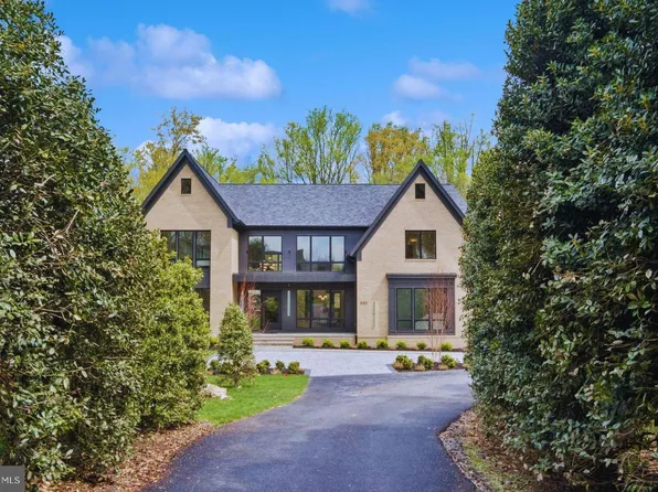 8310 Weller Ave, Mc Lean, VA 22102