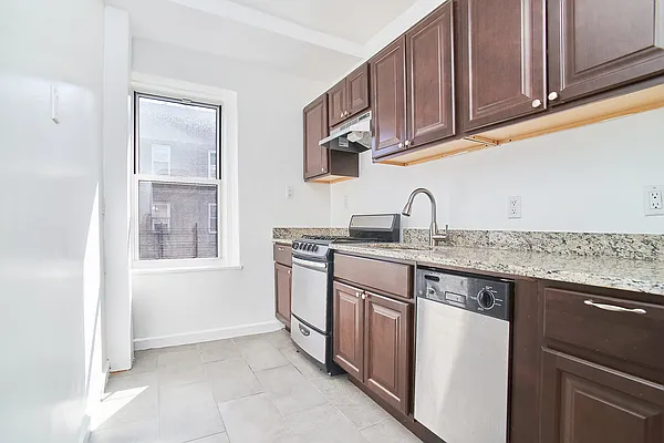 Rented by Living New York | media 1