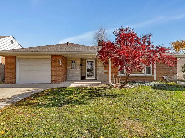 220 Earl Ave, Joliet, IL 60436