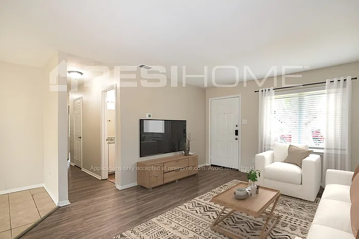 6436 Moonhill Dr — Photo 6