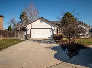 5978 S Snowdrop Pl, Boise, ID 83716