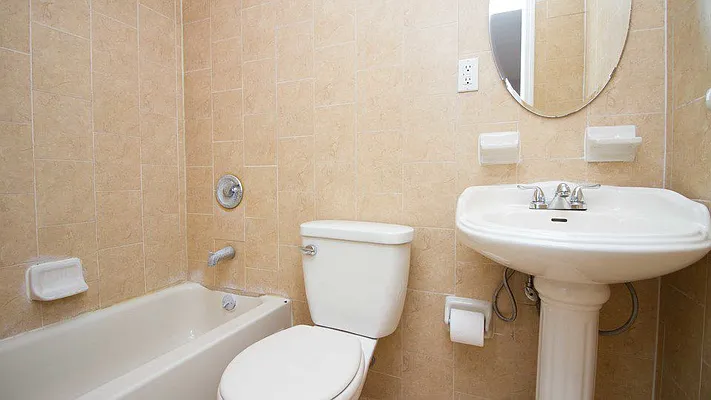 Rented by Nooklyn NYC LLC | media 7