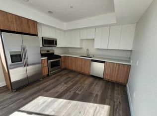 5232 Willowcrest, North Hollywood, CA 91601