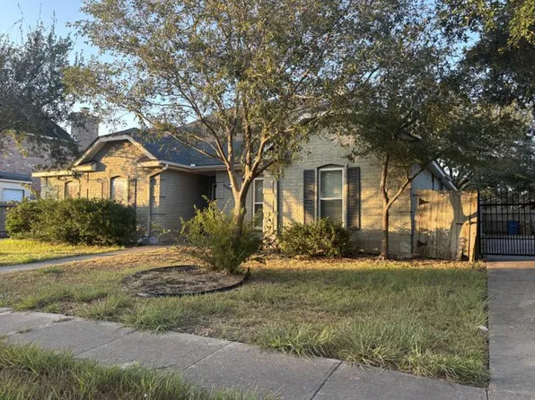 6421 Bellac St, Corpus Christi, TX 78414