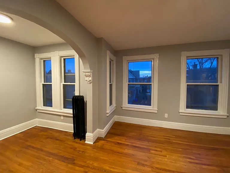 12 Courtney Ave — Photo 3