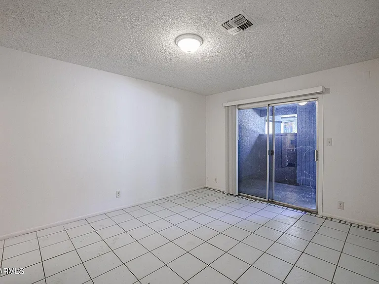 9001 W Elm St #7 — Photo 8