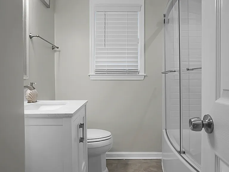 4452 Garwood Dr — Photo 36