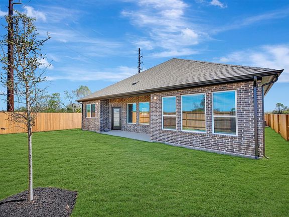 7th image of this home