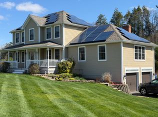 70 Skyline Dr, Oakham, MA 01068