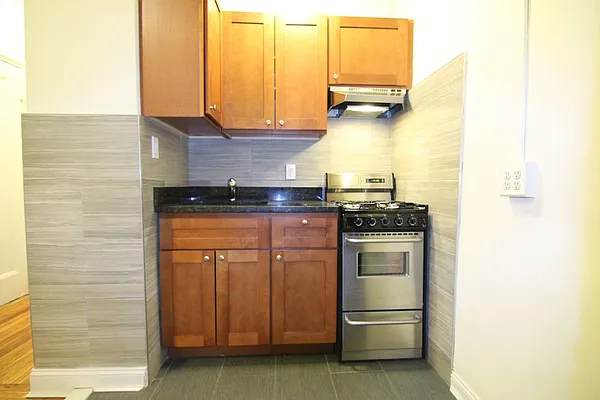 Rented by FirstService Realty (legacy) | media 18