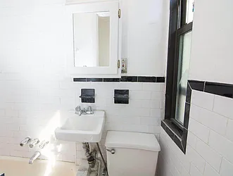 Rented by Linda N Eskander, LREB