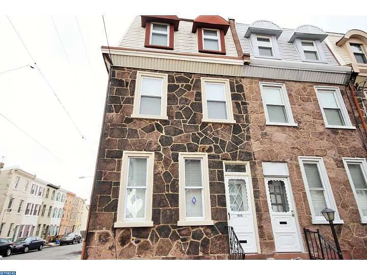 2515 Cedar St photo 1