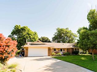 3230 W Oklahoma Ave, Enid, OK 73703