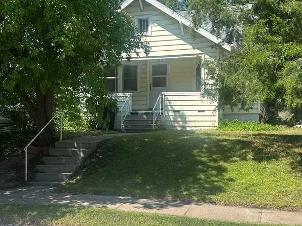 2828 Arlington Ave, Lincoln, NE 68502