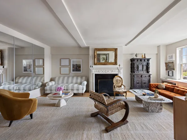 302 West 12th Street 11F image 2 of 16