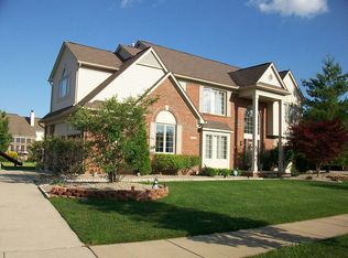 47835 Pavillon Rd, Canton, MI 48188