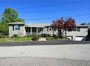 833 Monongahela St, North Belle Vernon, PA 15012