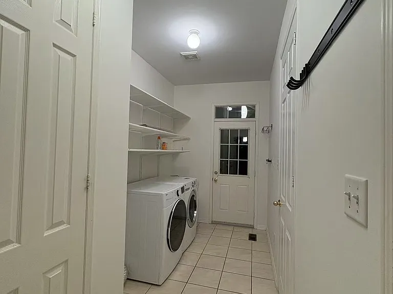 3 Tarmack Dr — Photo 35