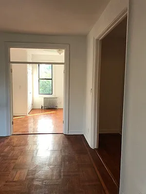 Rented by Mann Maurice A | media 3