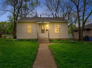 1009 8th Ave SW, Faribault, MN 55021